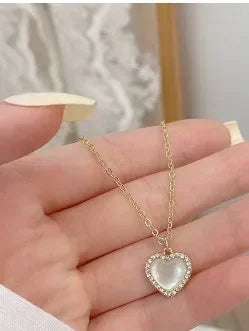 1Pcs Simple Chokers Necklace for Women Heart Shaped Pendant Necklaces Bohemia Cheap Jewelry for Girls Clavicular Chain jewelry