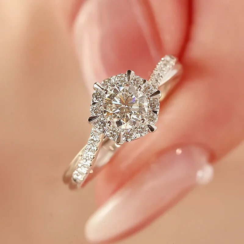 Huitan New Trendy Women Wedding Rings Modern Fashion Design Cubic Zirconia Rings Engagement Accessories Luxury Lady's Jewelry
