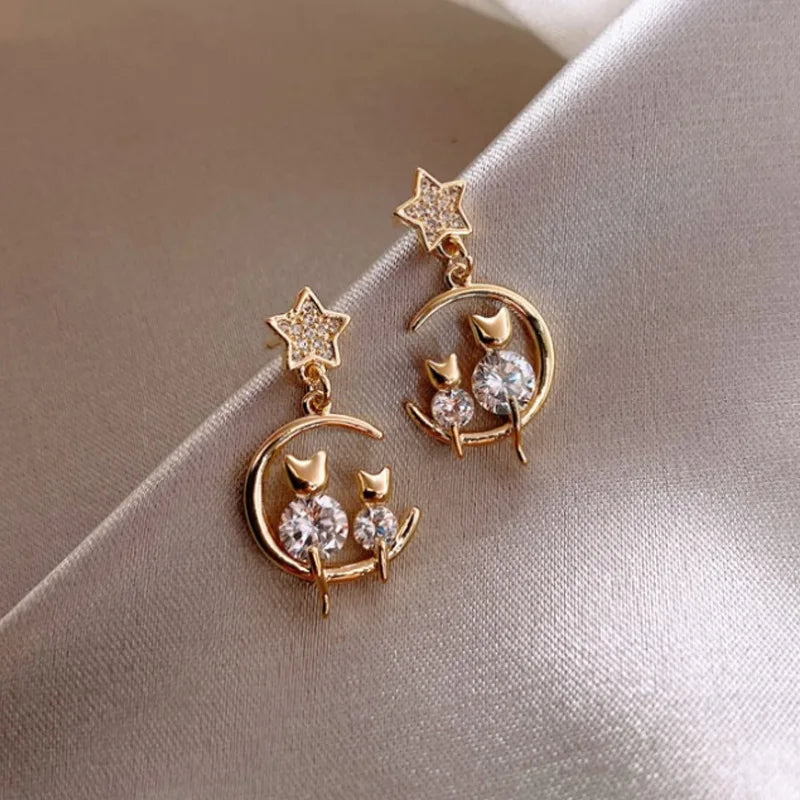 New Trendy Crystal Cute Cat Stud Earrings For Women Fashion Moon Planet Round Water Earring Girl Personality Jewelry